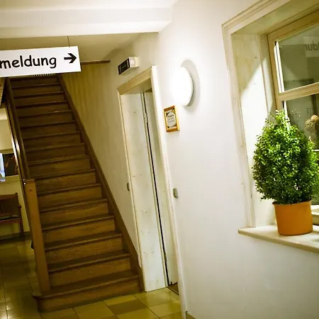 호스텔 Jugendherberge Gunzenhausen